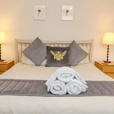 Holiday home Bowderstone