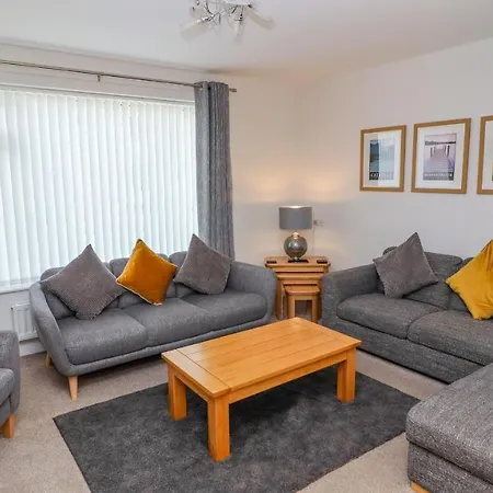 Holiday home Bowderstone *